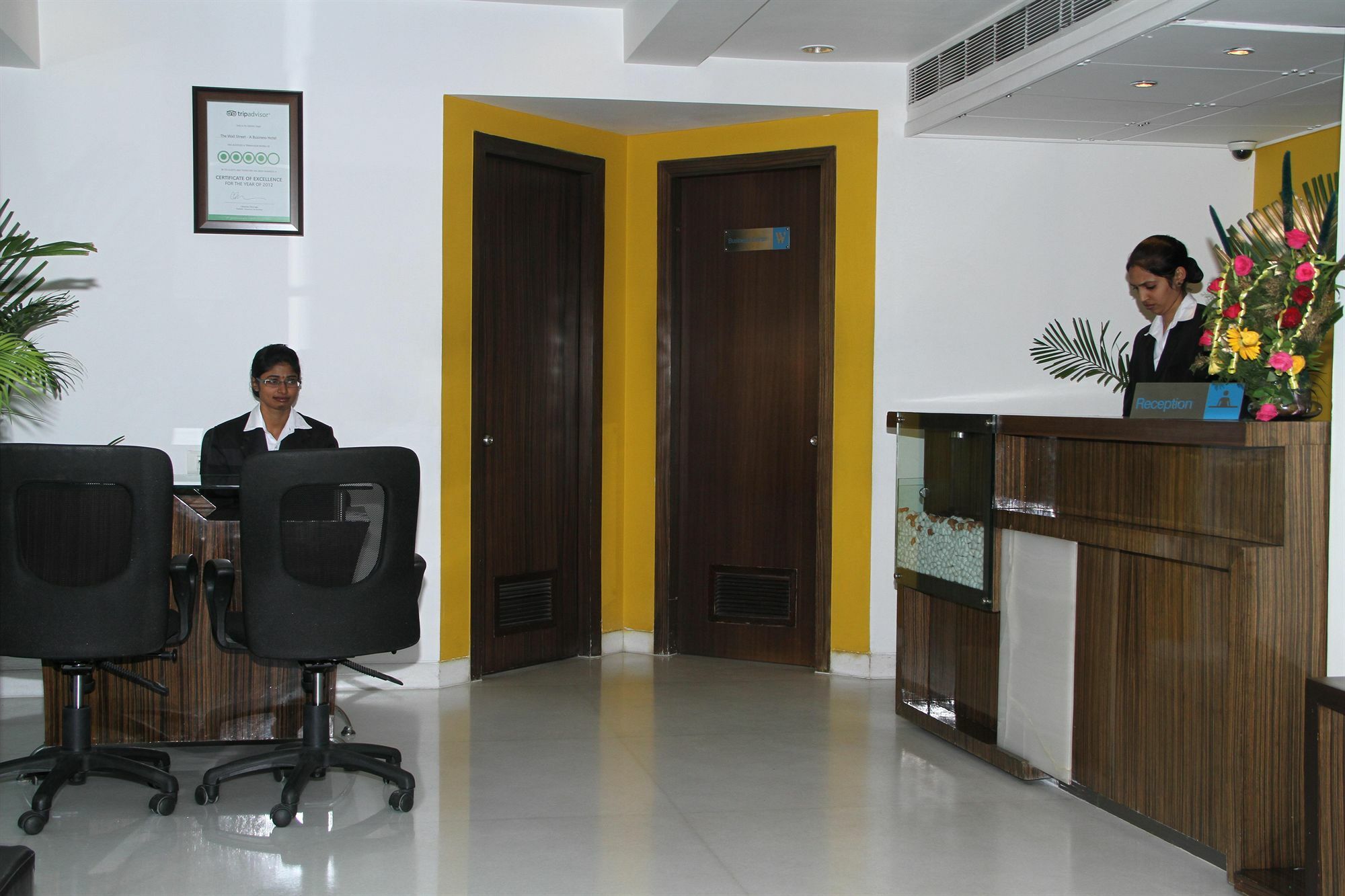 The Wall Street Beacon, Jaipur Exteriör bild